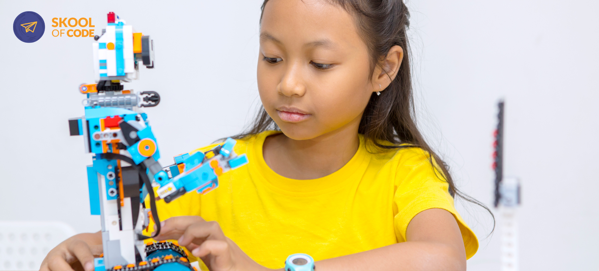 Robotics Vs Coding for kids