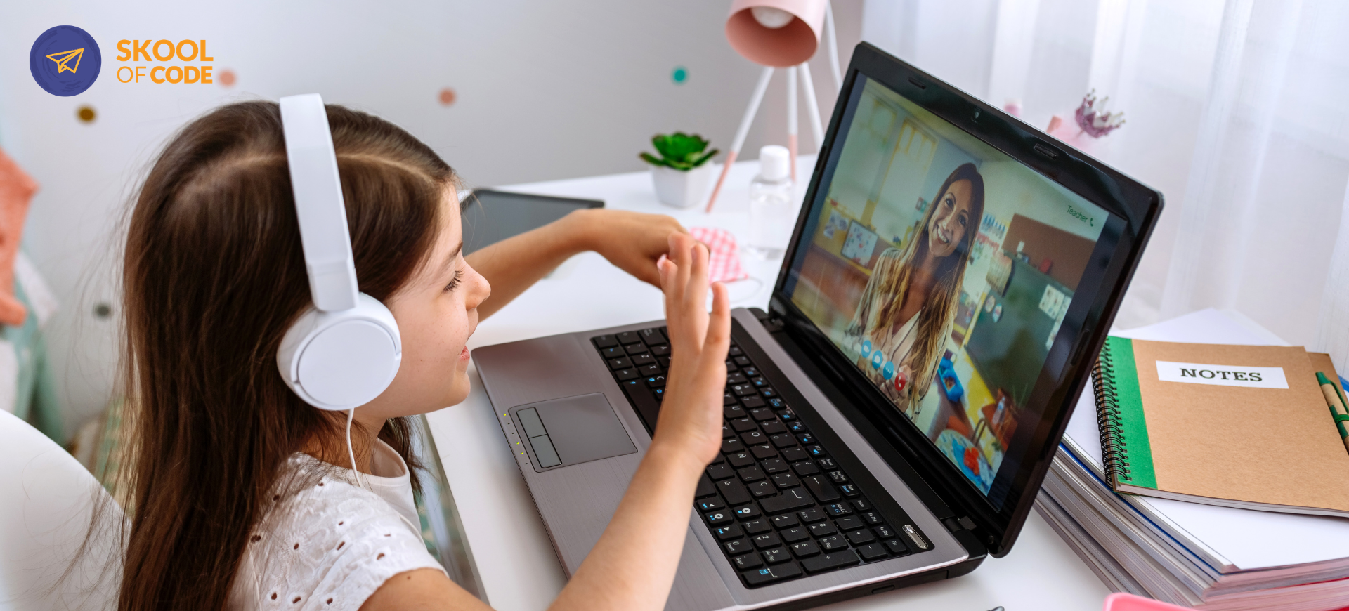 live vs self-paced coding classes for kids